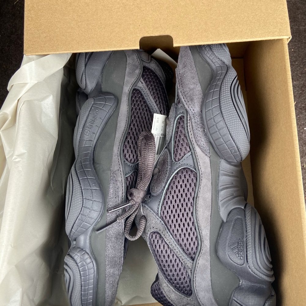 NWT Authentic Yeezy 500 Utility Black